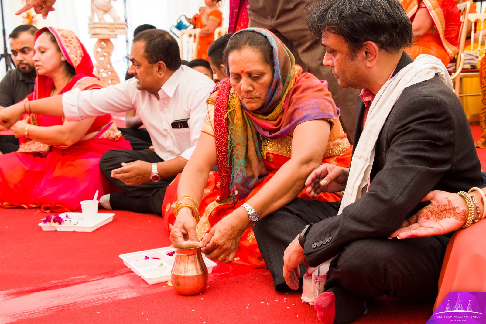 ©1987-2017 SKS Swaminarayan Temple East London
